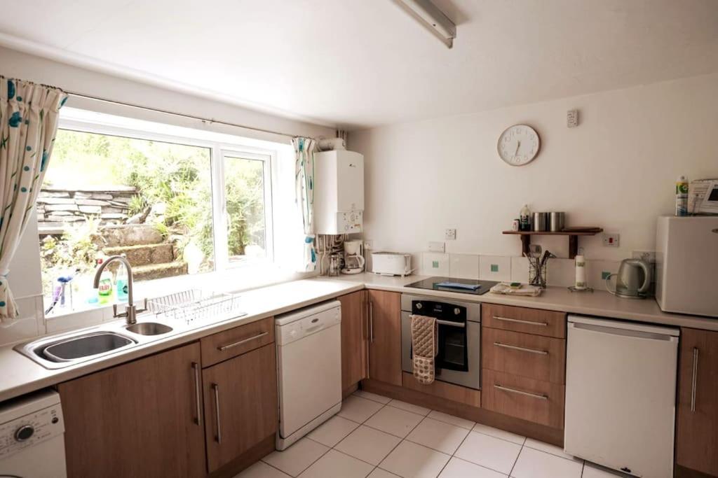 Welsh Holiday Home Sleeps 5 Close To Beaches & Mountains Nantlle Dış mekan fotoğraf