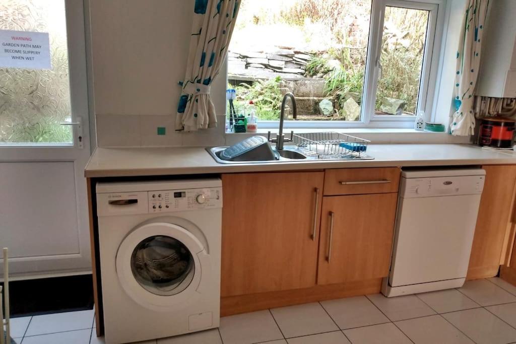 Welsh Holiday Home Sleeps 5 Close To Beaches & Mountains Nantlle Dış mekan fotoğraf