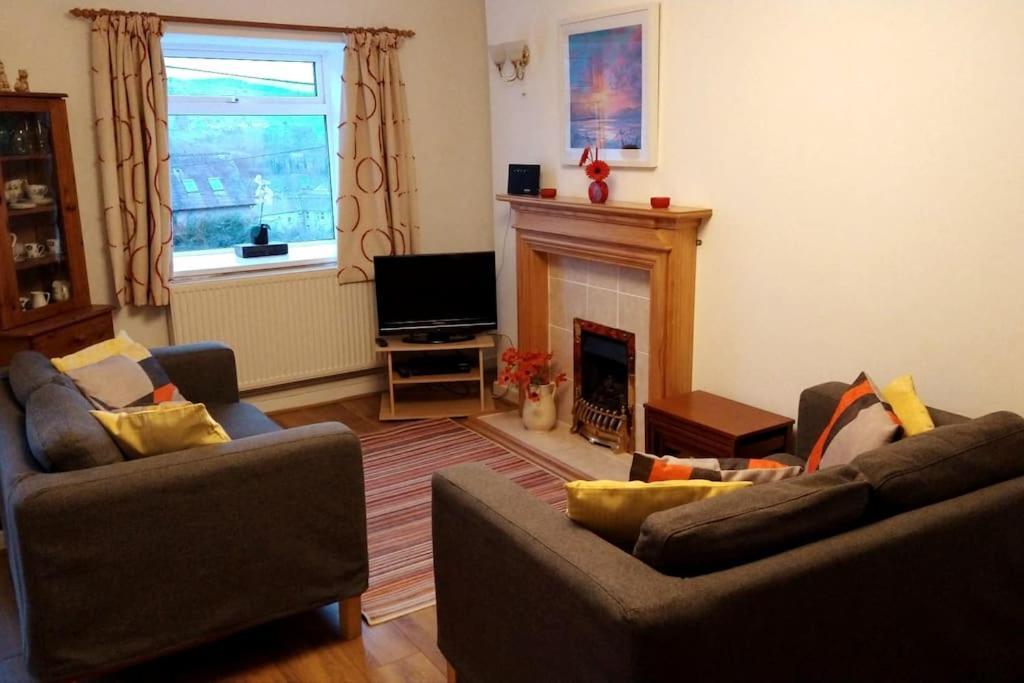 Welsh Holiday Home Sleeps 5 Close To Beaches & Mountains Nantlle Dış mekan fotoğraf